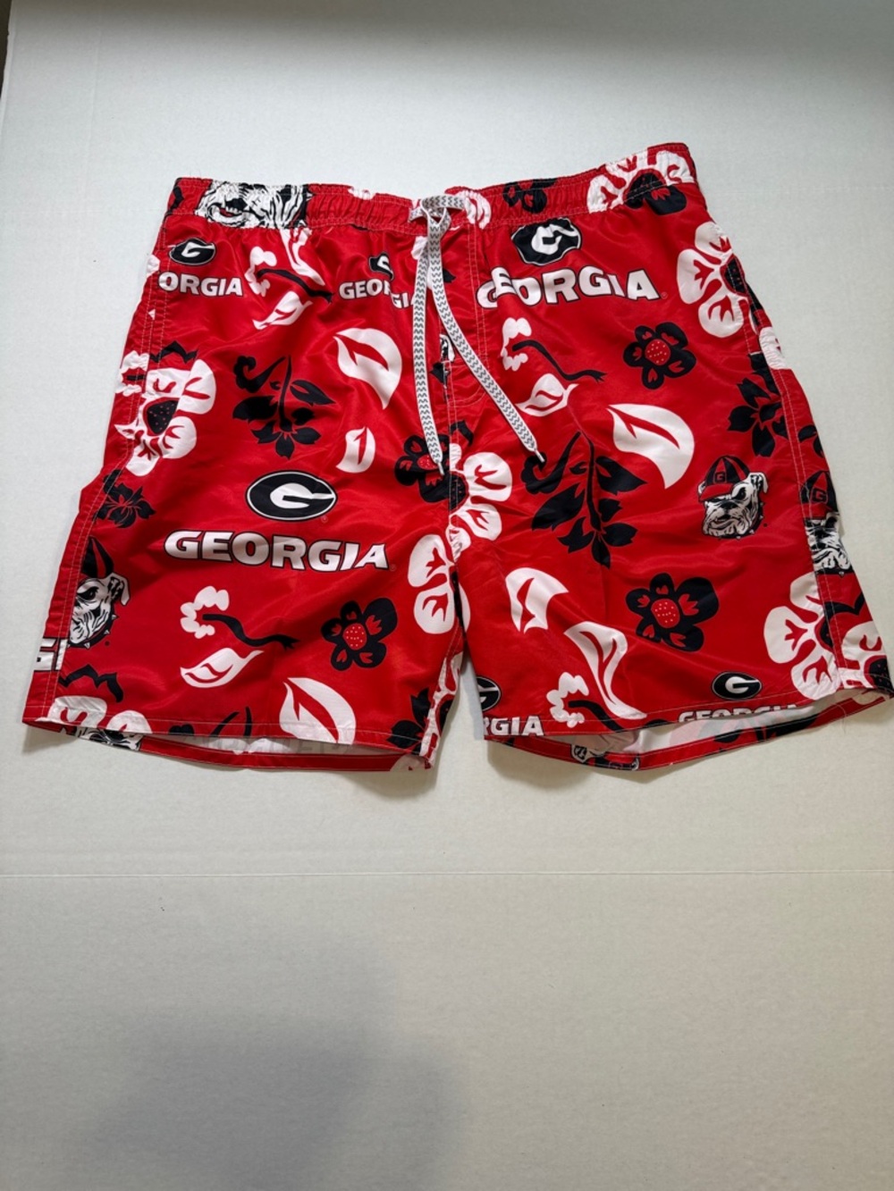 Wes & Willy Red Georgia Bulldogs Floral Volley Swim Trunks